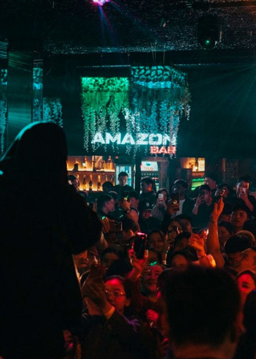 AMAZON CLUB