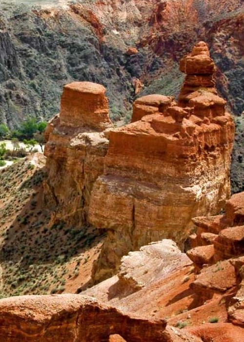 Charyn Canyon