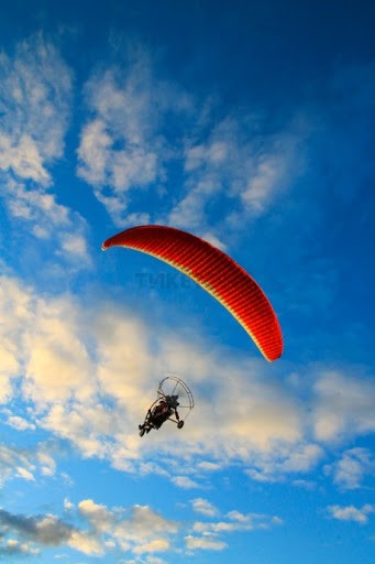 Hang gliding