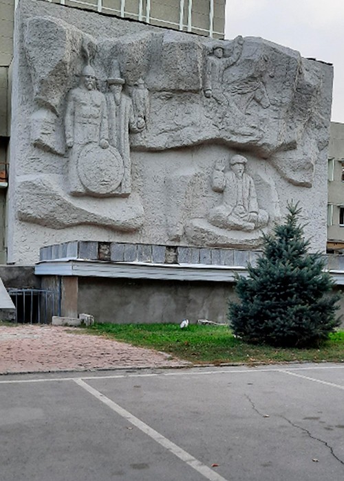 Kyrgyz national Academic Drama Theater named after Toktobolota Abdumomunova